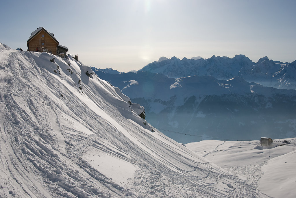 Ski slope at La Tzoumaz (Switserland)
