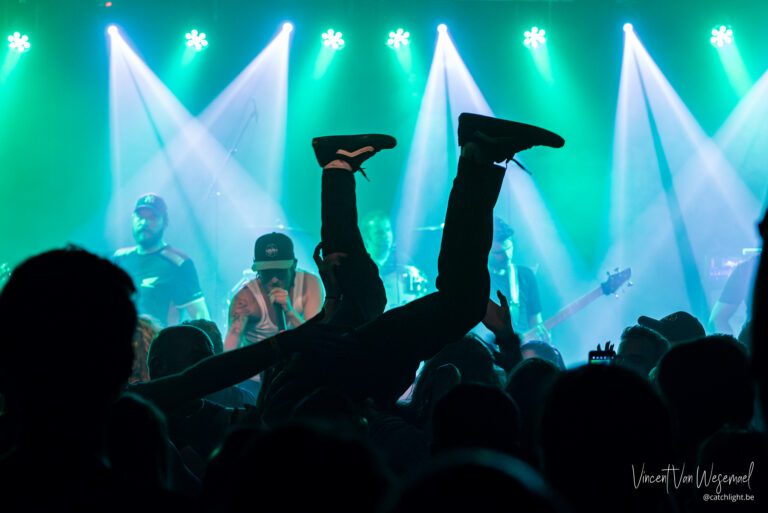 High energy Brussels concert photography